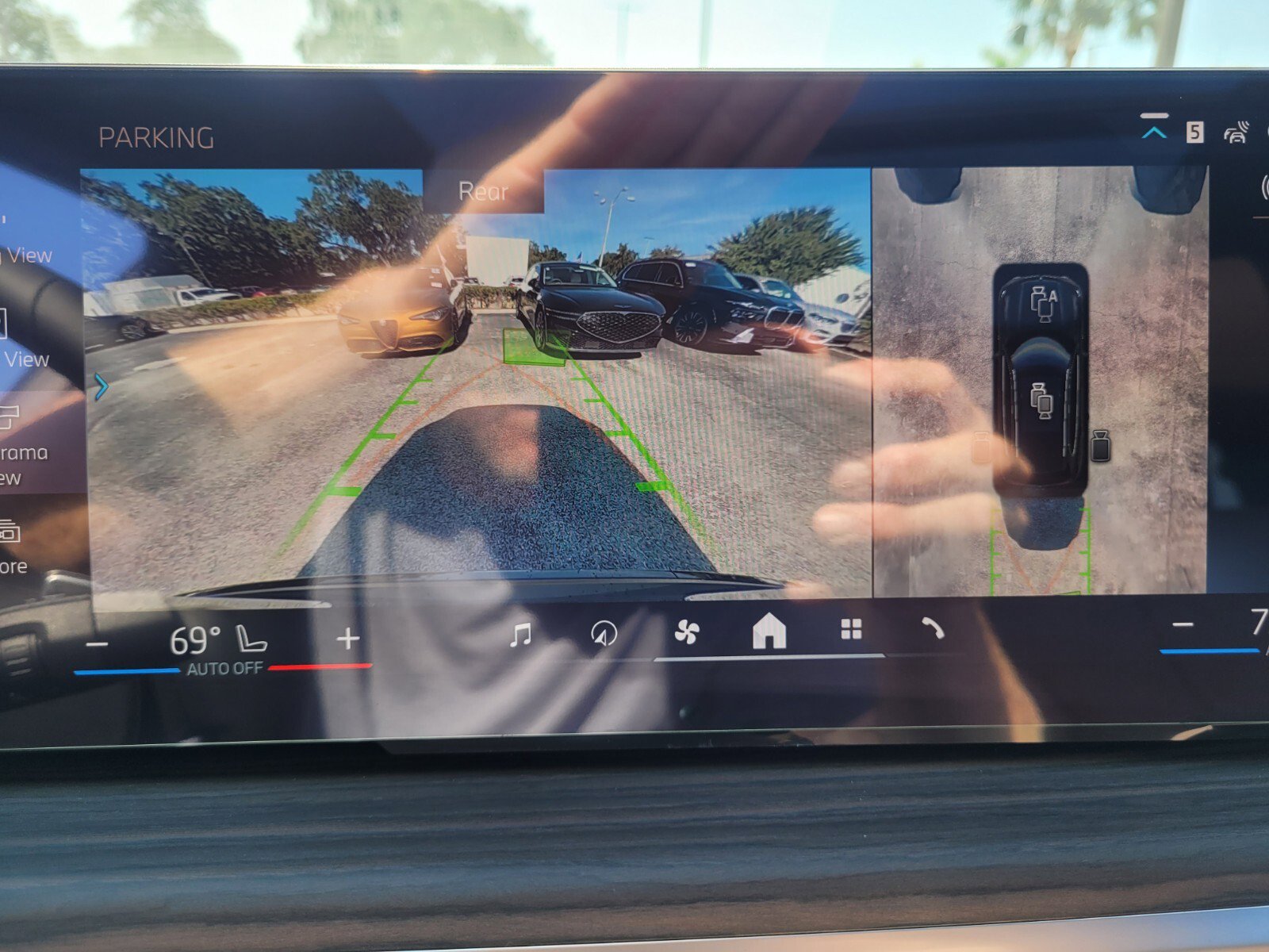 Used 2026 BMW X5 xDrive40i image 25