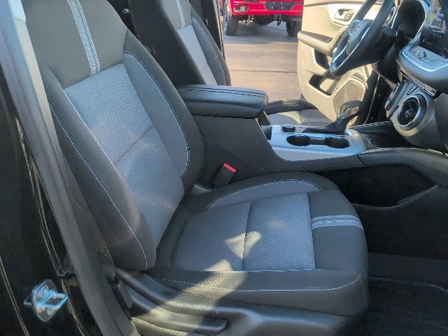 Used 2024 Chevrolet Blazer LT w/ Convenience Package FWD image 39