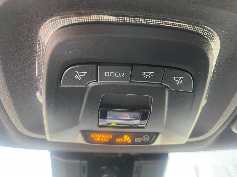 Used 2023 Toyota Corolla SE image 31