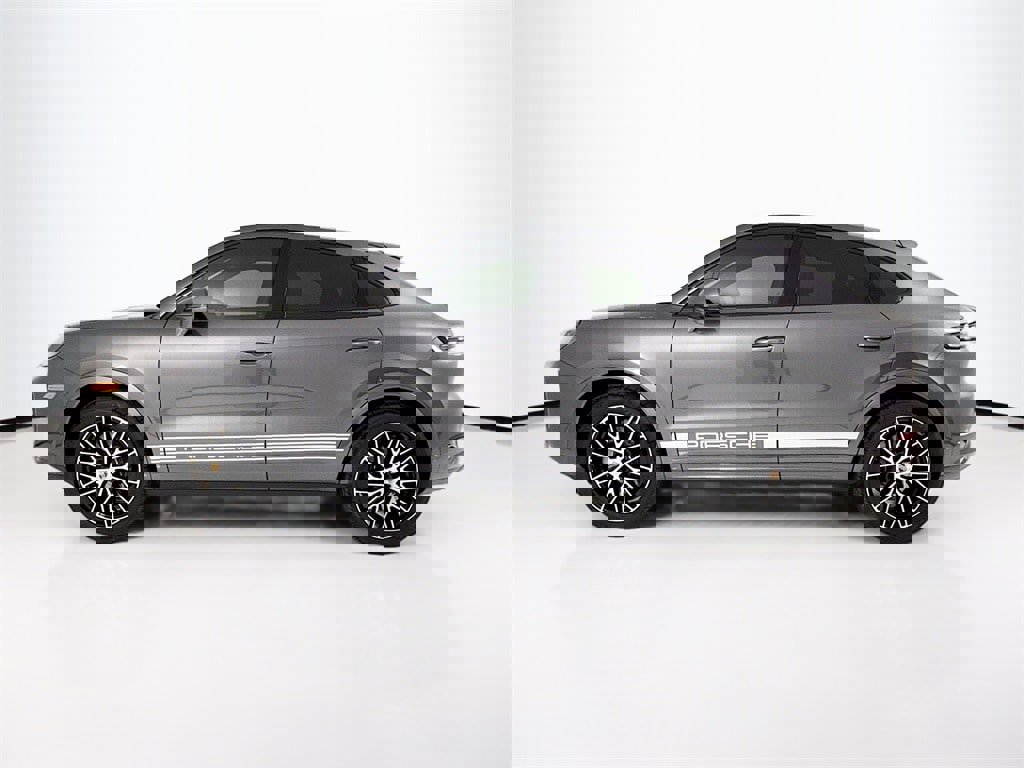 New 2026 Porsche Cayenne Coupe image 2