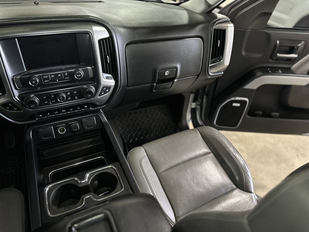 Used 2015 Chevrolet Silverado 2500 LTZ w/ Duramax Plus Package image 8