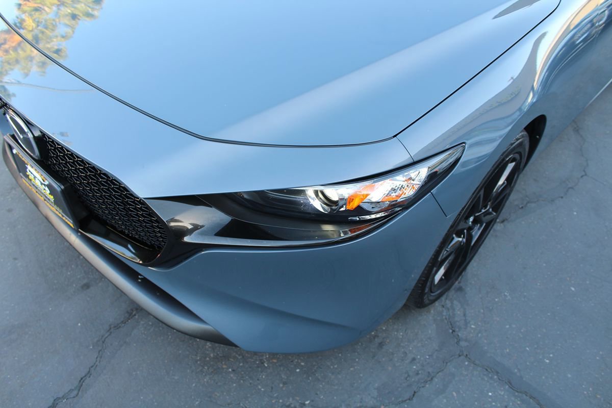 Used 2022 MAZDA MAZDA3 s FWD image 10