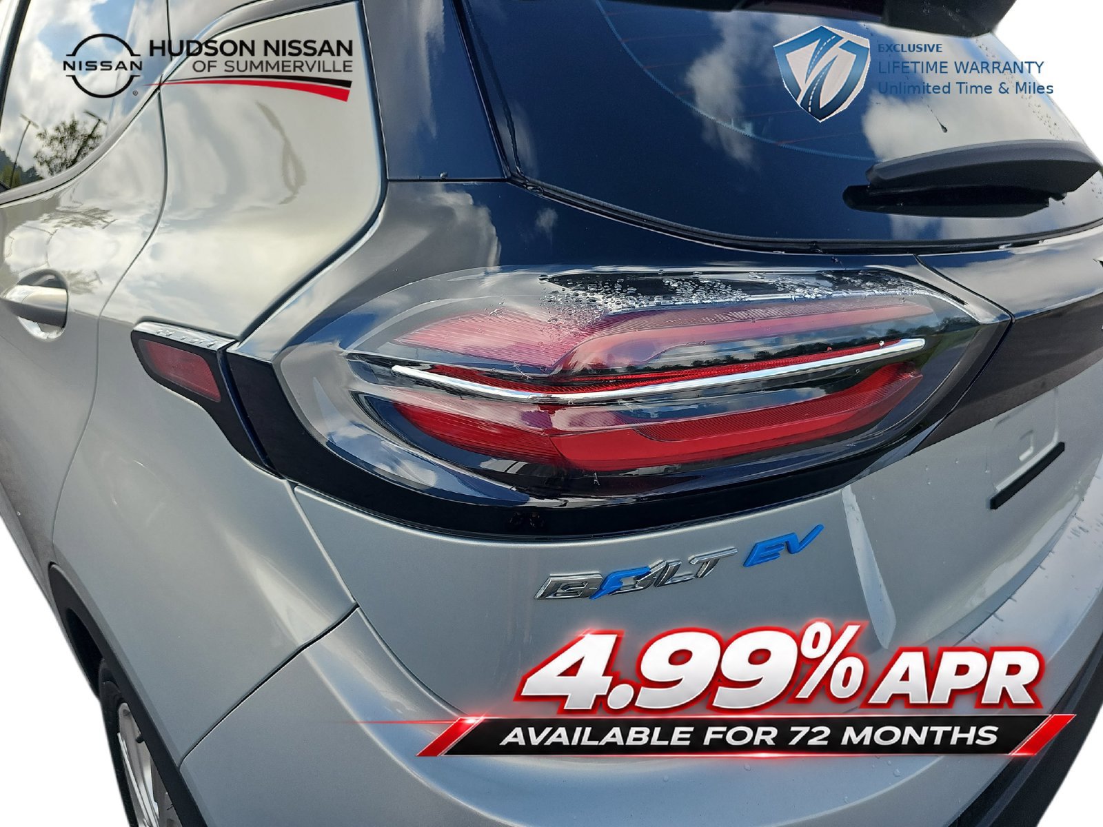 Used 2023 Chevrolet Bolt LT w/ Driver Confidence Package FWD image 34