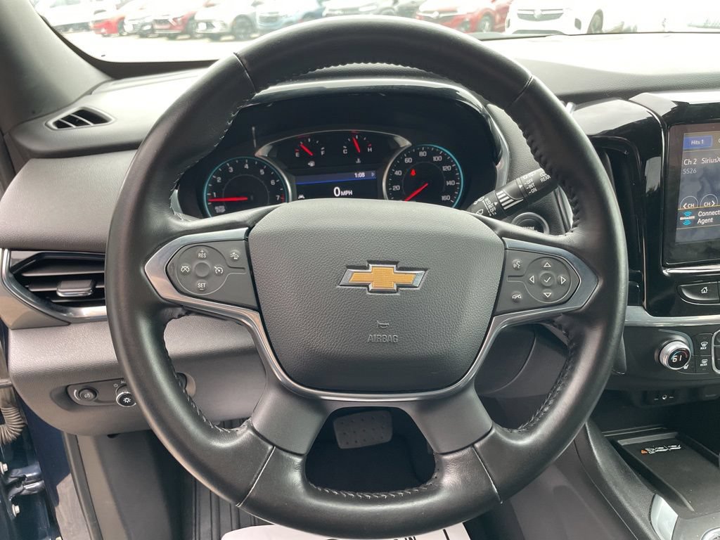 Used 2022 Chevrolet Traverse LT FWD image 44