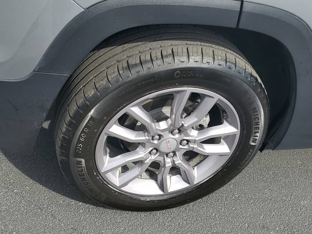 Certified 2024 GMC Terrain SLT AWD/4WD image 5