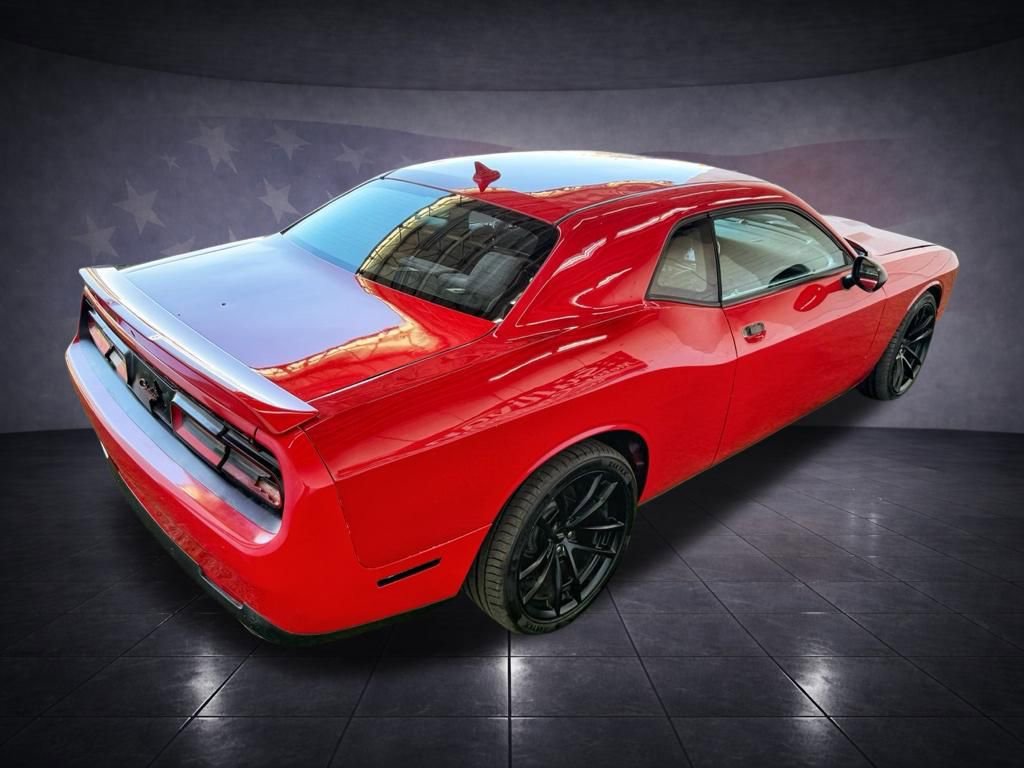 Used 2018 Dodge Challenger T/A image 6