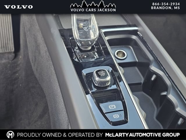 New 2026 Volvo XC60 T8 Plus w/ Protection Package Premier AWD/4WD image 22