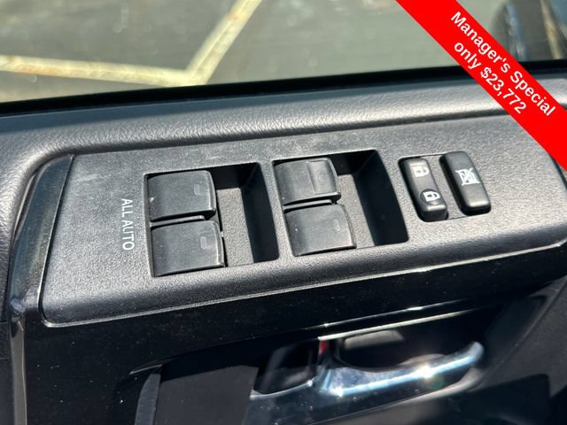 Used 2018 Toyota 4Runner TRD Off-Road Premium AWD/4WD image 12