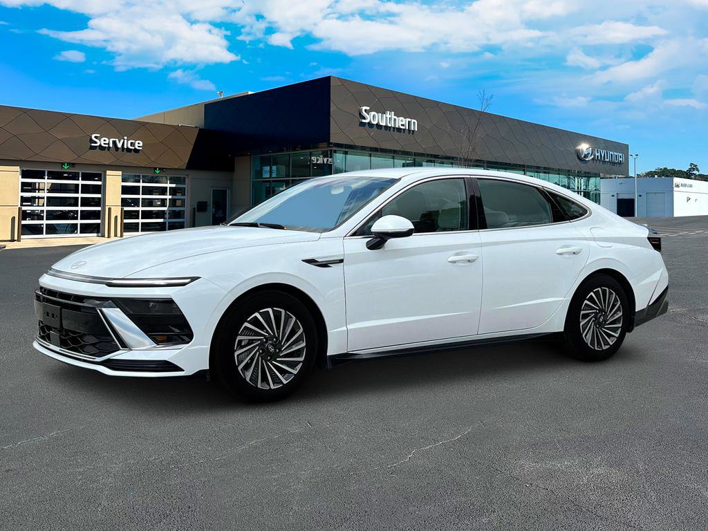 New 2025 Hyundai Sonata SEL image 2
