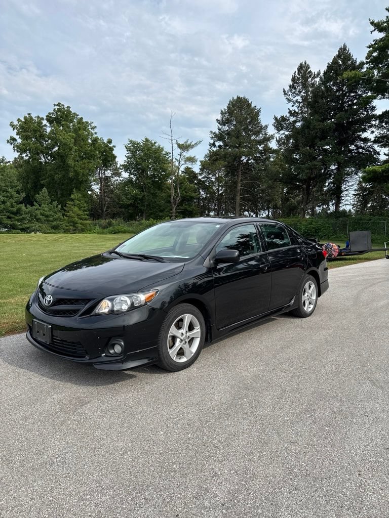 Used 2012 Toyota Corolla S FWD image 2