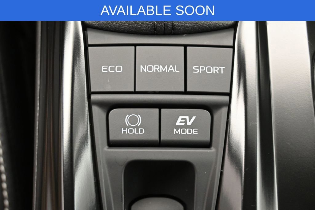 Used 2026 Toyota Camry SE FWD image 25