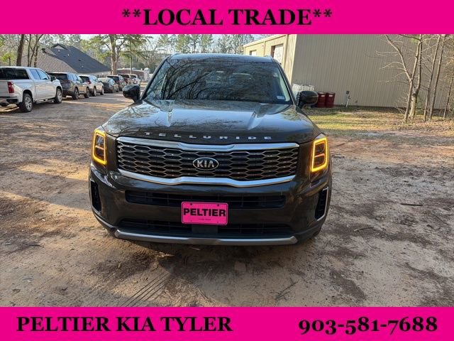 Used 2021 Kia Telluride EX w/ EX Premium Package image 2