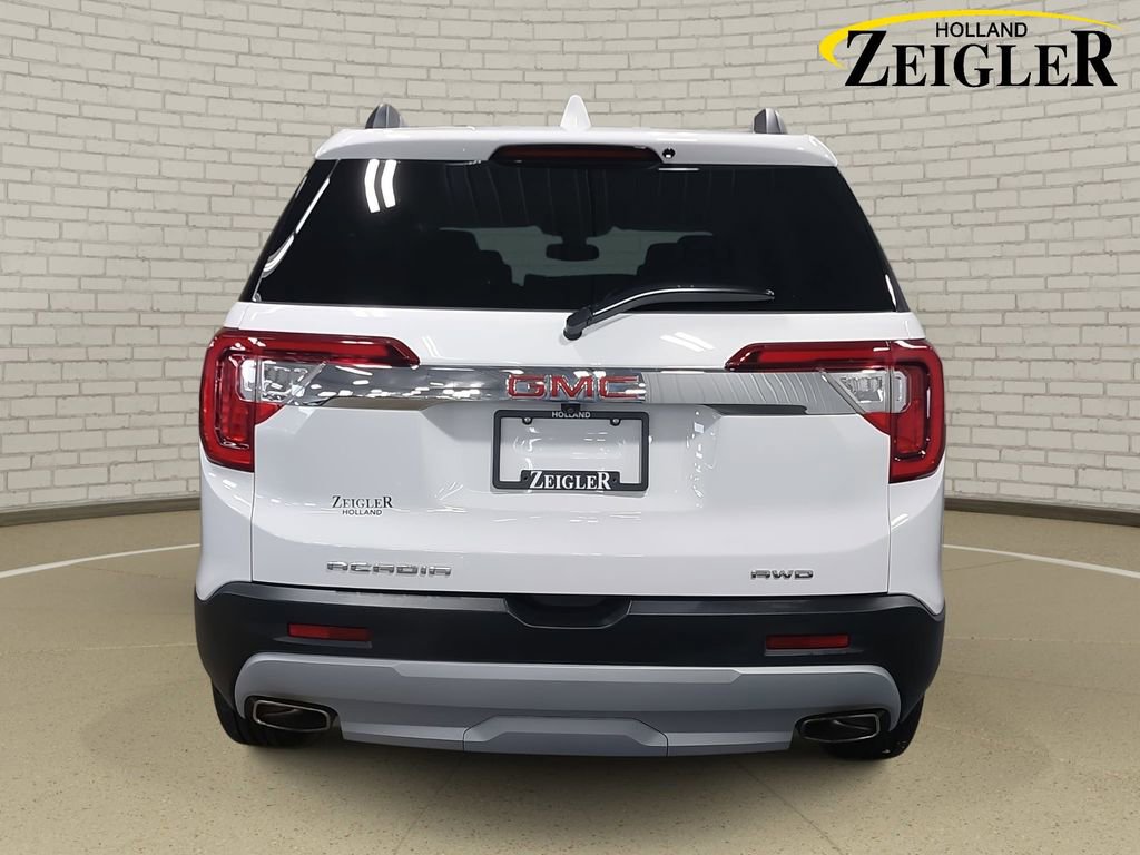 Used 2023 GMC Acadia SLT w/ Trailering Package image 6