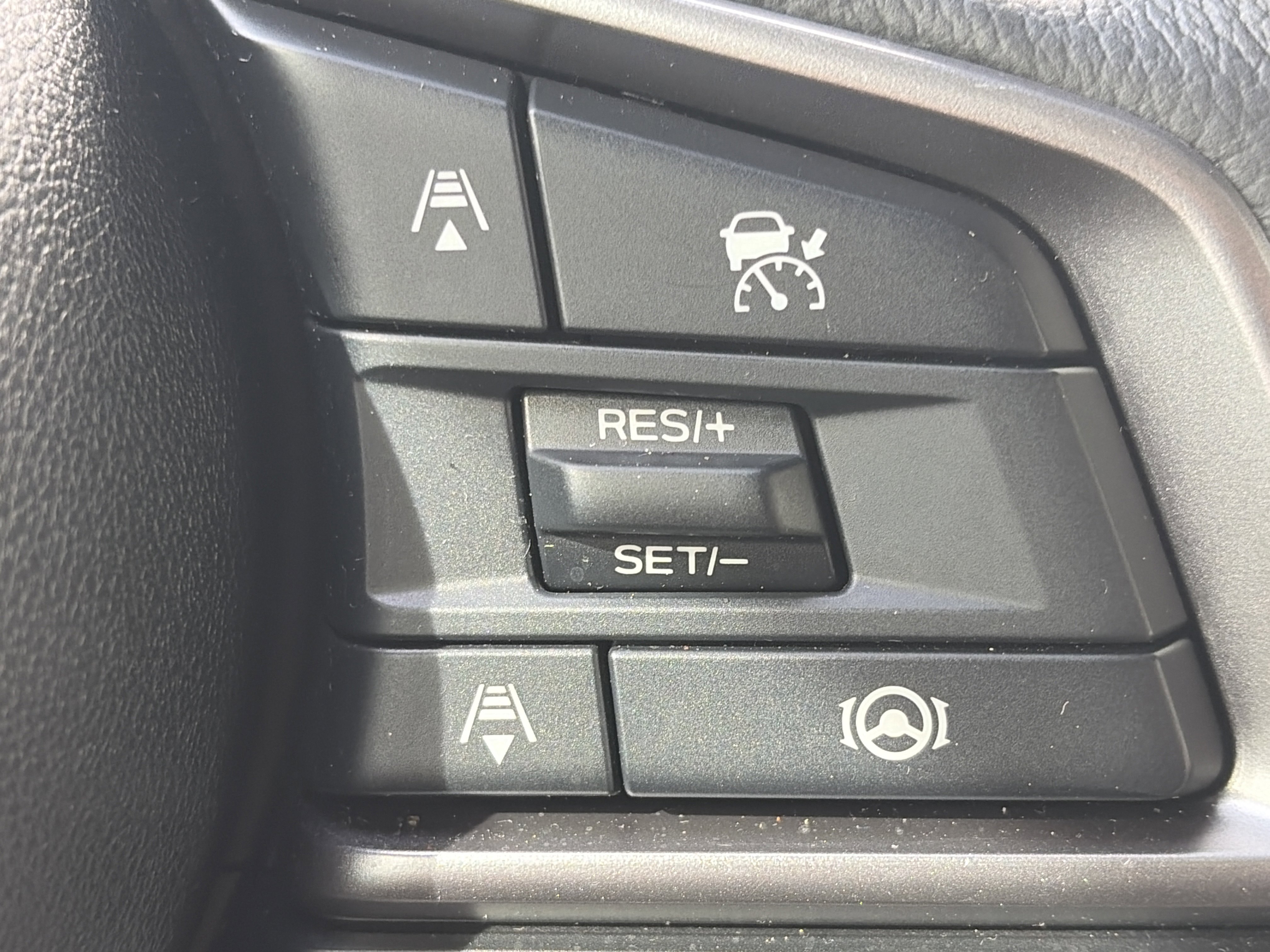 Certified 2024 Subaru Ascent Limited w/ Technology Package AWD/4WD image 18