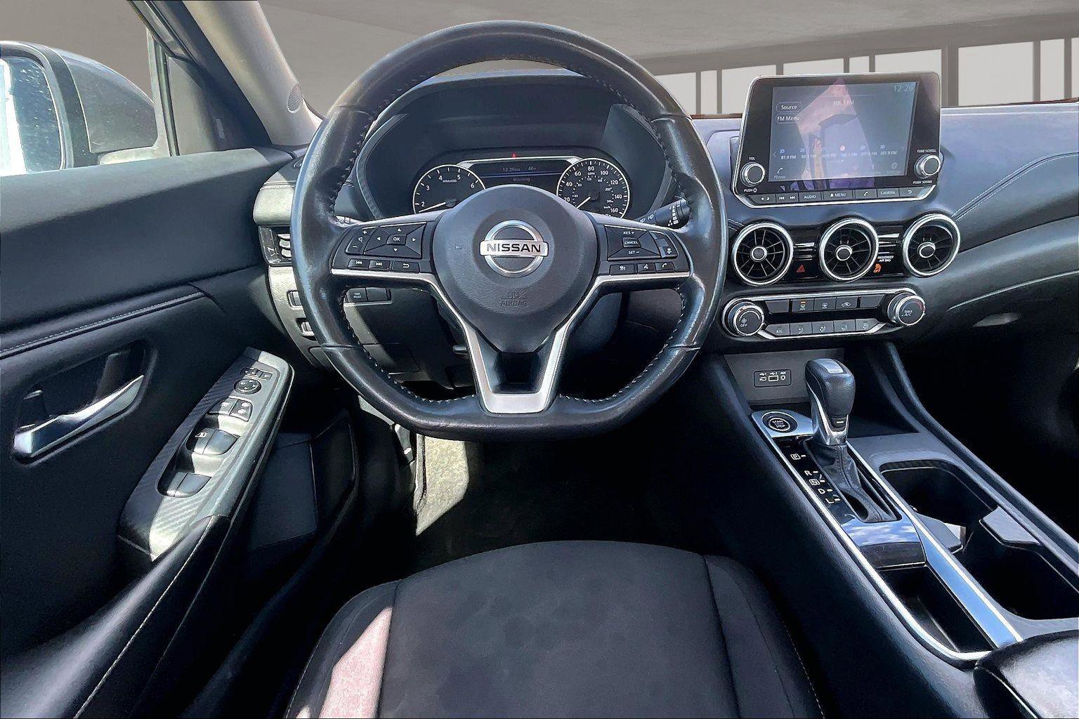 Used 2023 Nissan Sentra SV image 6