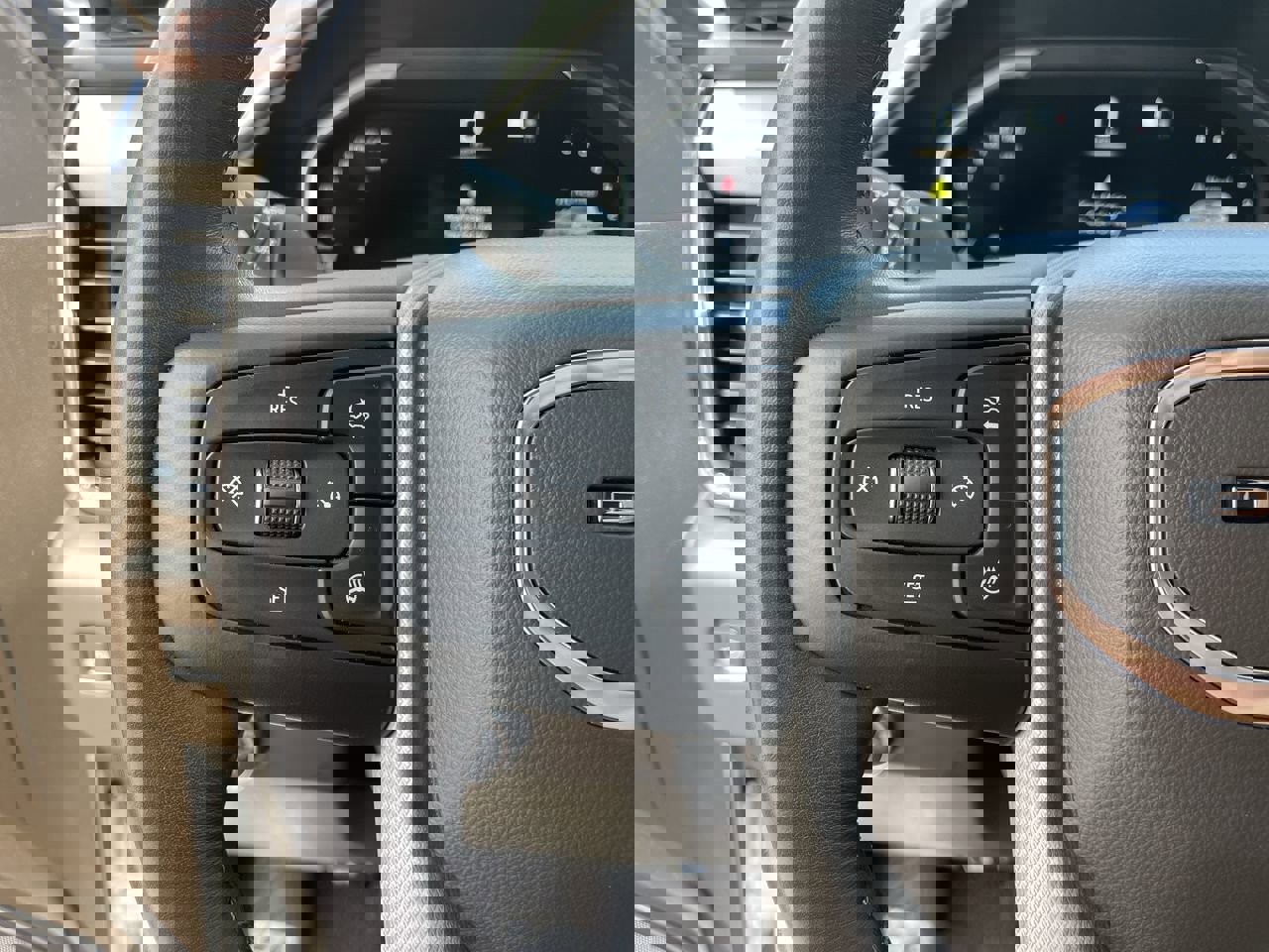 Used 2023 GMC Sierra 1500 Denali RWD image 26