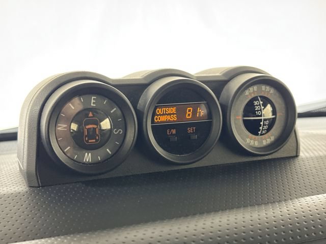 Used 2014 Toyota FJ Cruiser 4WD w/ Convenience Package image 16