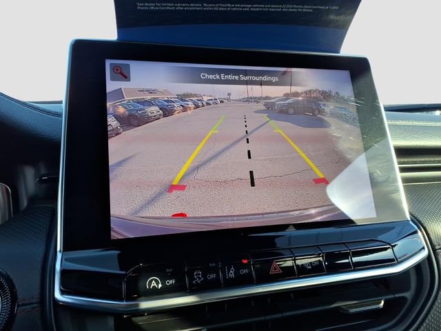 Used 2025 Jeep Compass Trailhawk w/ Trailhawk Elite Group image 24