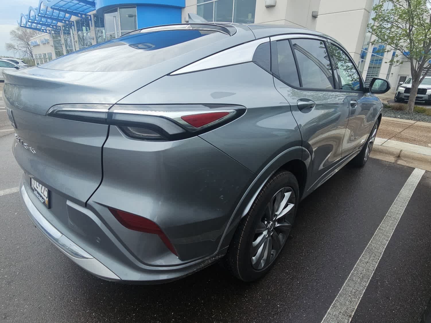 Used 2026 Buick Envista Avenir FWD image 3