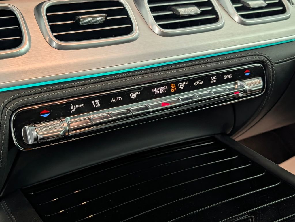 Used 2024 Mercedes-Benz GLE 63 AMG S image 33