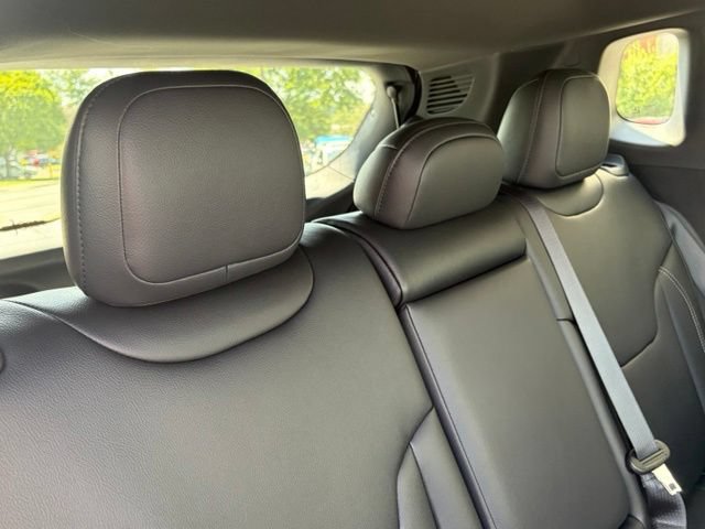 New 2026 Jeep Compass Limited AWD/4WD image 31