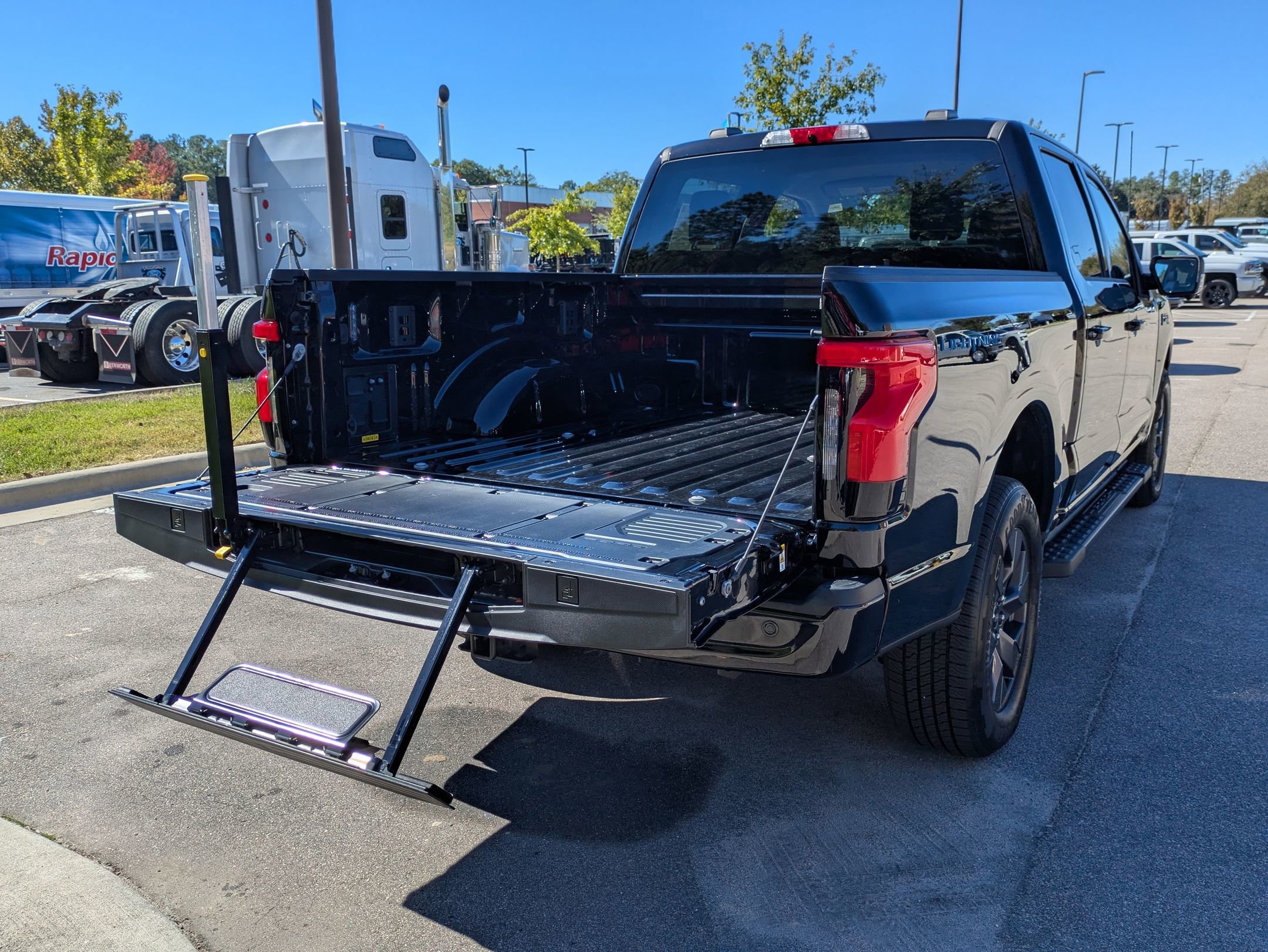 Certified 2025 Ford F150 Lightning Flash w/ Max Trailer Tow Package image 38