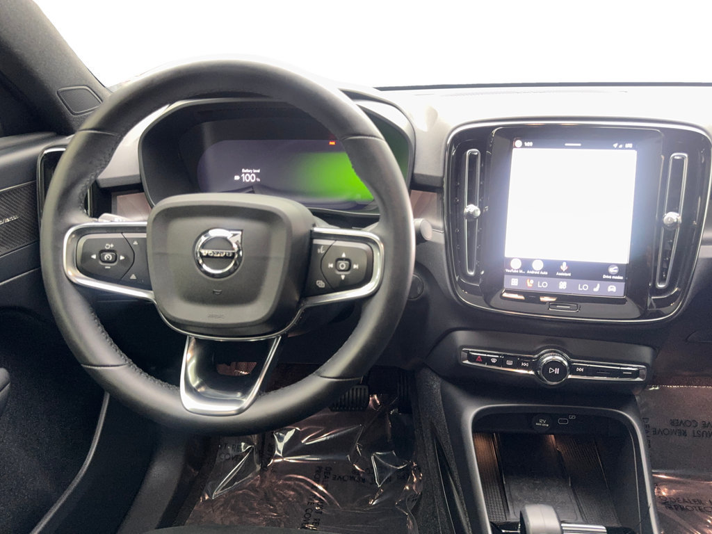 Used 2023 Volvo C40 P8 Recharge Ultimate AWD/4WD image 54