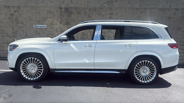 Certified 2024 Mercedes-Benz Maybach GLS 600 4MATIC image 8
