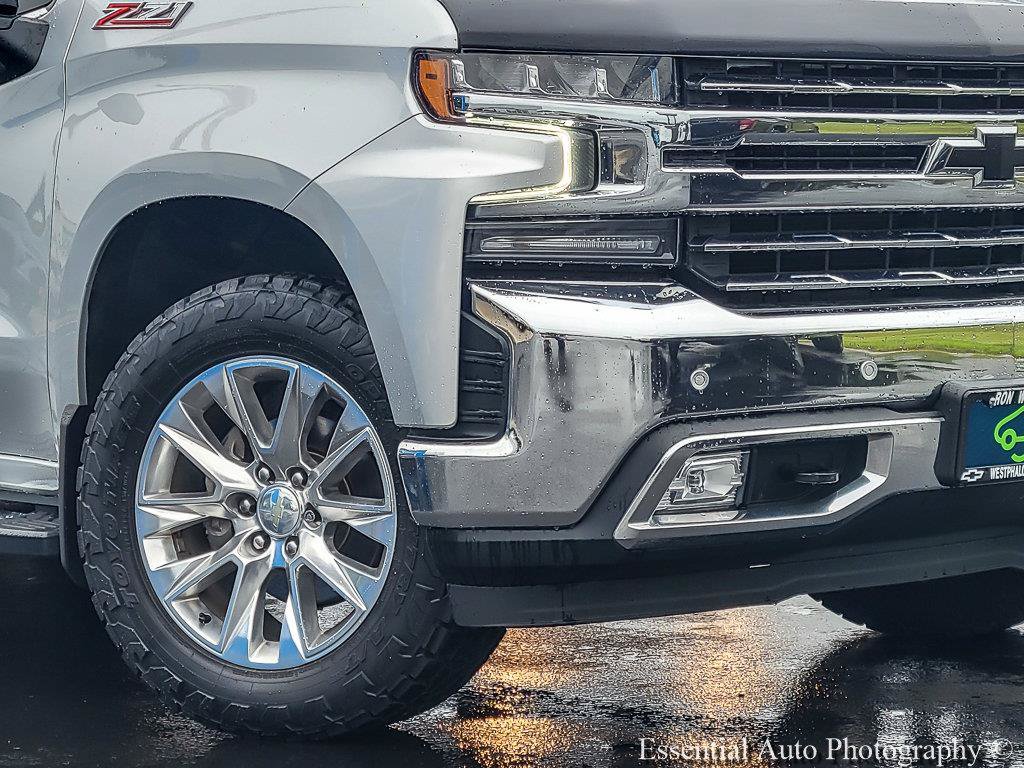 Certified 2021 Chevrolet Silverado 1500 LTZ w/ LTZ Convenience Package II AWD/4WD image 4