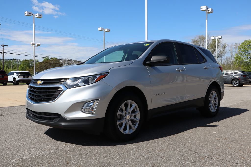 Used 2020 Chevrolet Equinox LS w/ LS Convenience Package FWD image 7