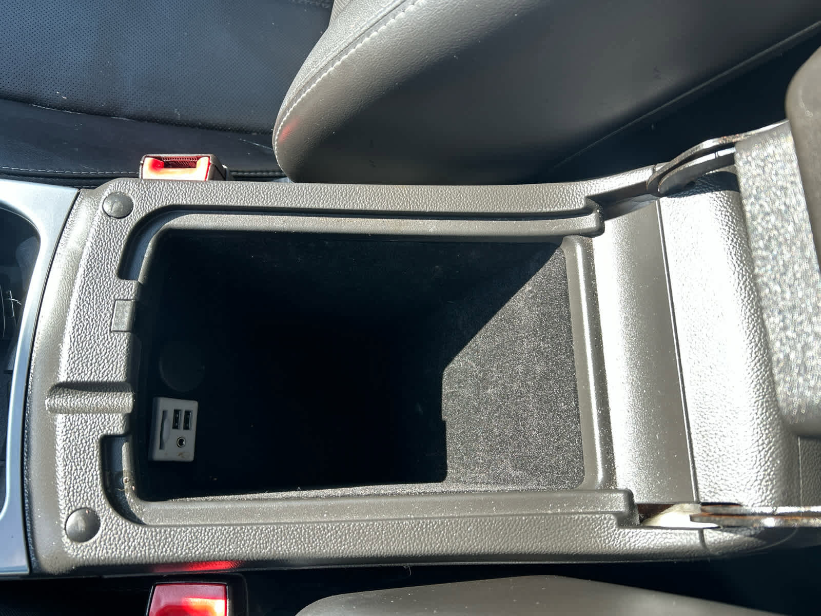 Used 2014 Cadillac SRX Luxury image 41