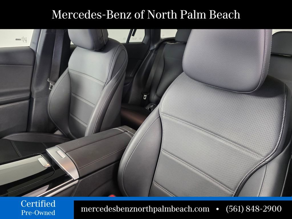 Certified 2025 Mercedes-Benz GLC 300 image 11