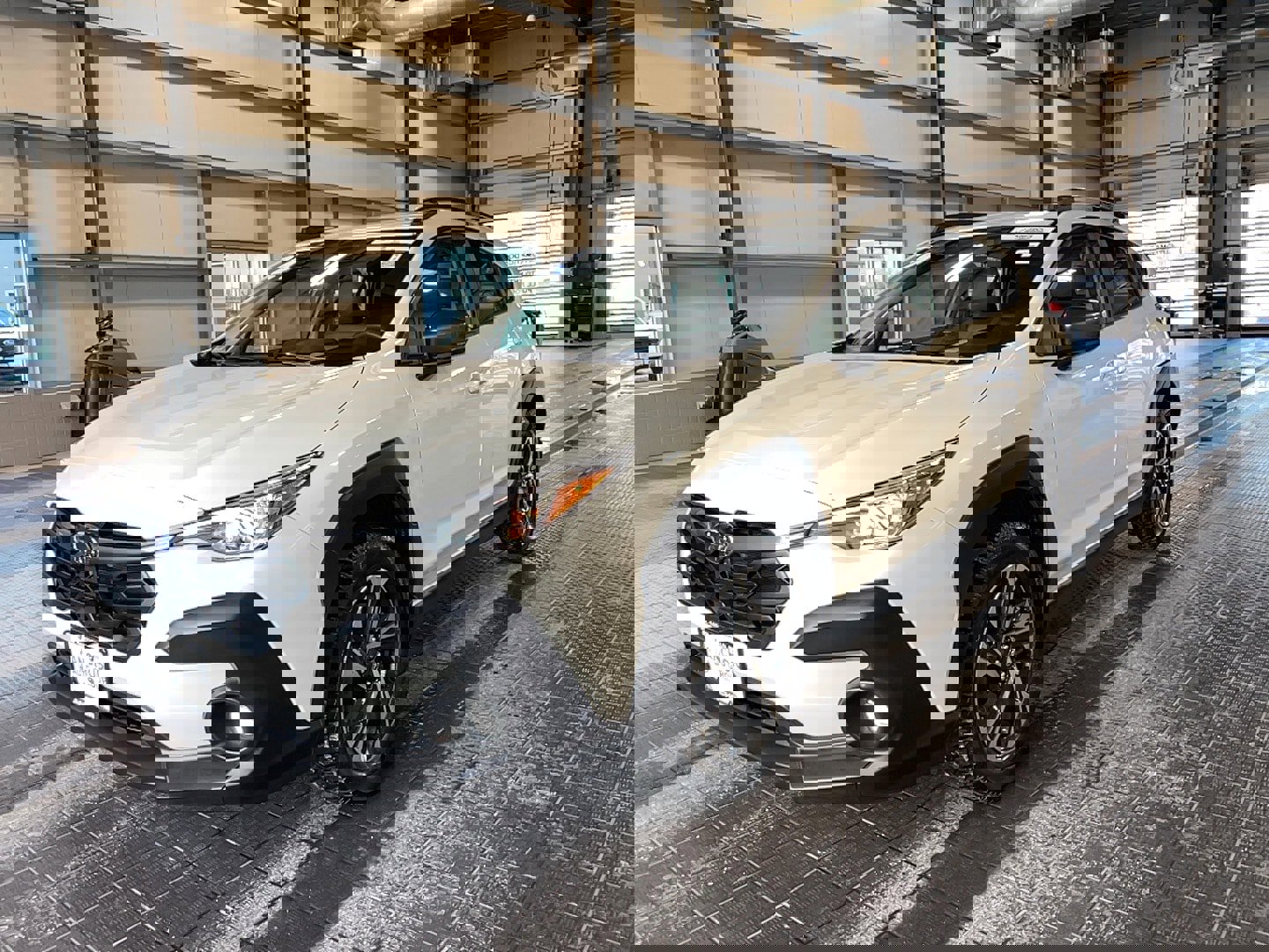 Used 2024 Subaru Crosstrek 2.0i Premium image 3