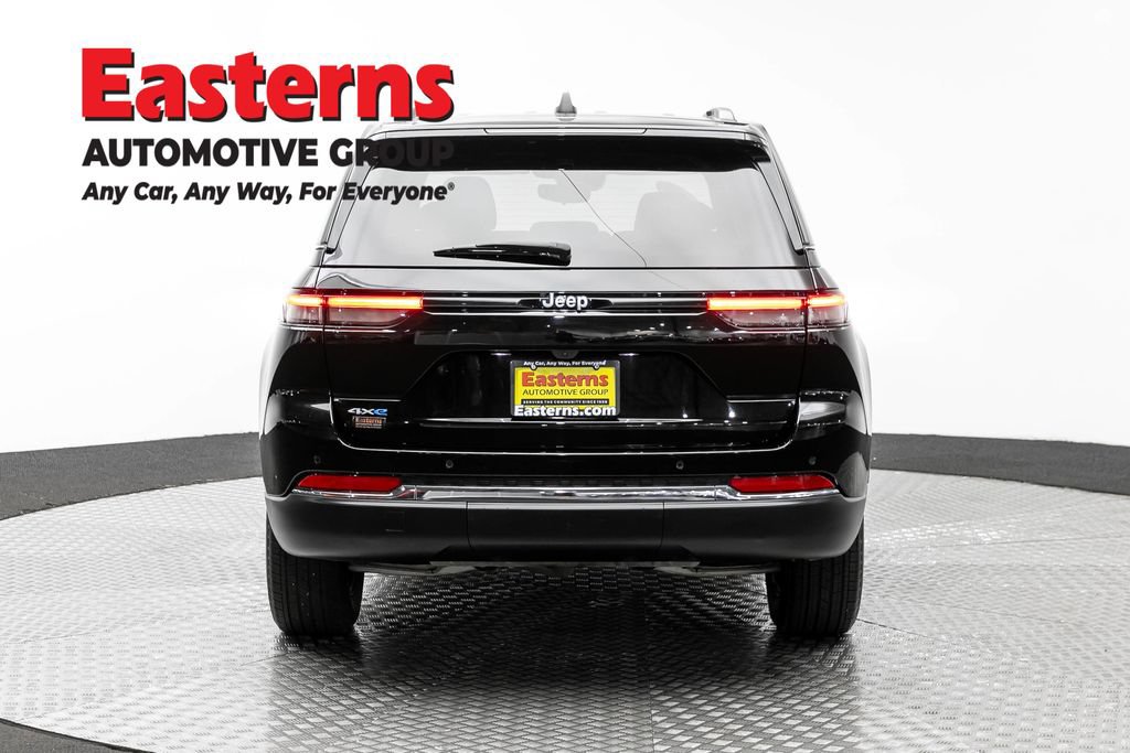 Used 2024 Jeep Grand Cherokee Limited 4xe AWD/4WD image 6