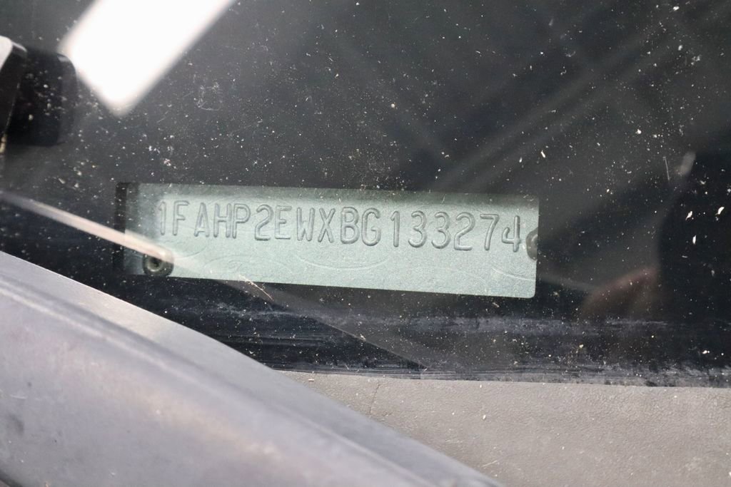 Used 2011 Ford Taurus SEL w/ 201A Rapid Spec Order Code FWD image 35