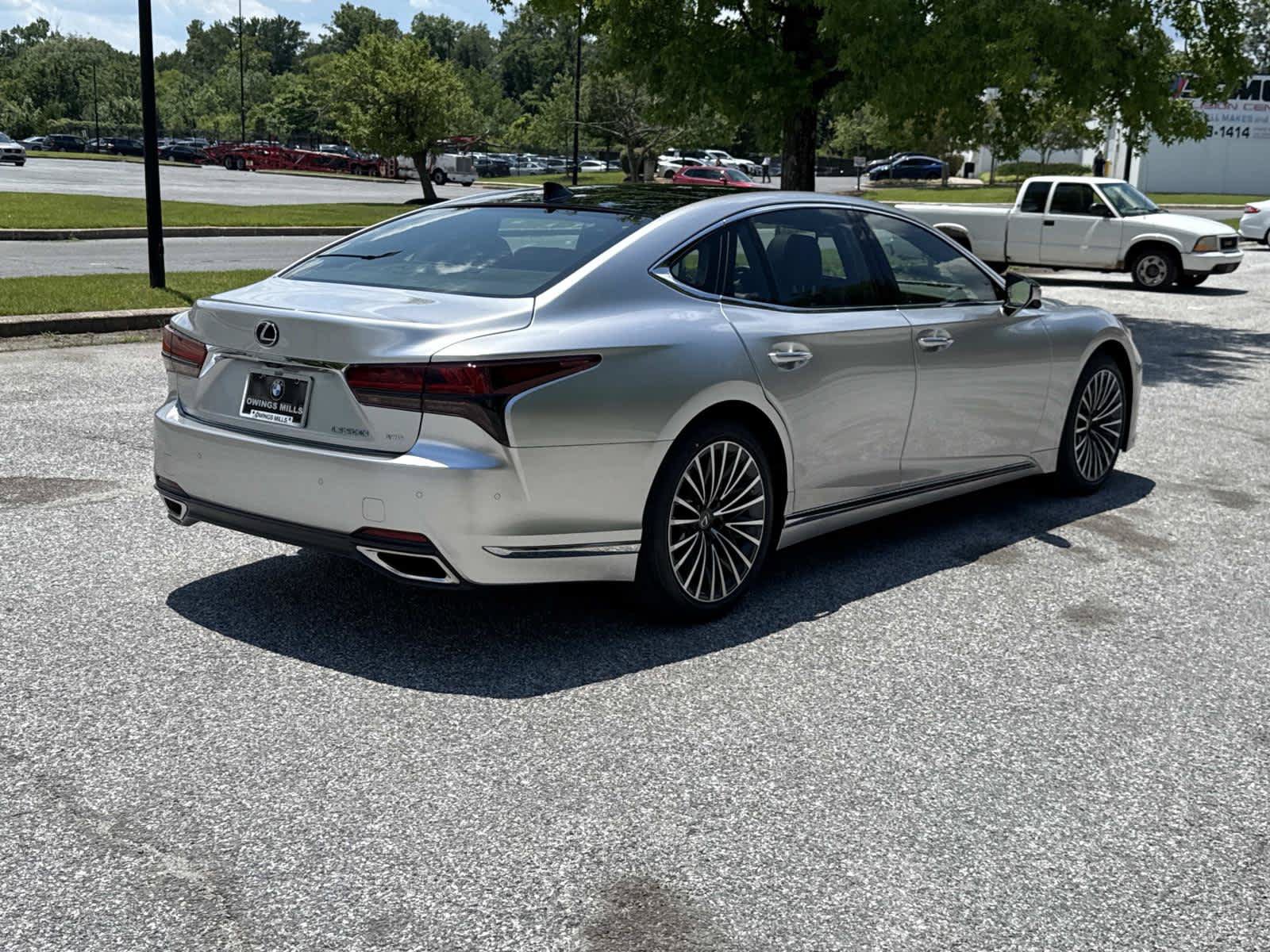 Used 2024 Lexus LS 500 AWD w/ Luxury Package image 9
