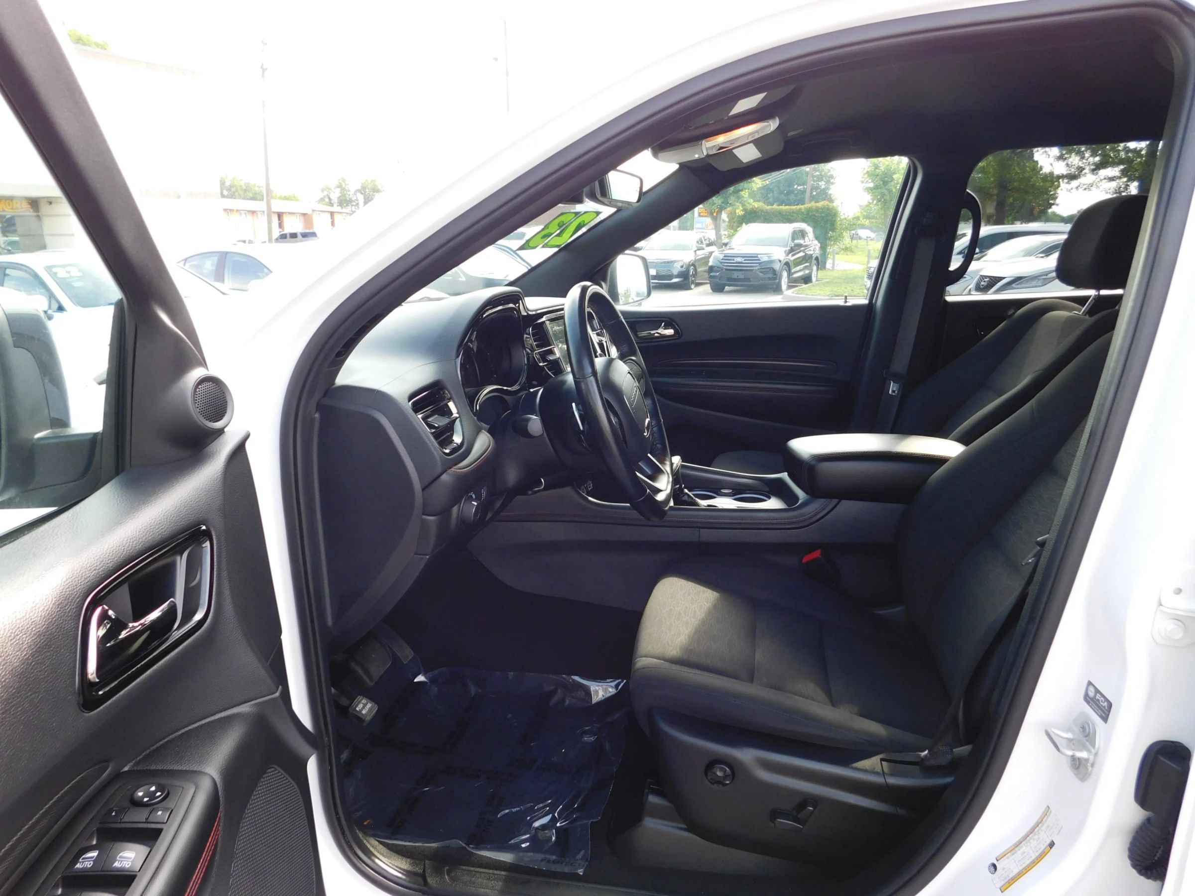 Used 2023 Dodge Durango GT RWD image 18