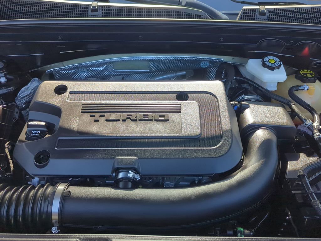 Used 2025 Buick Envision Sport Touring image 30