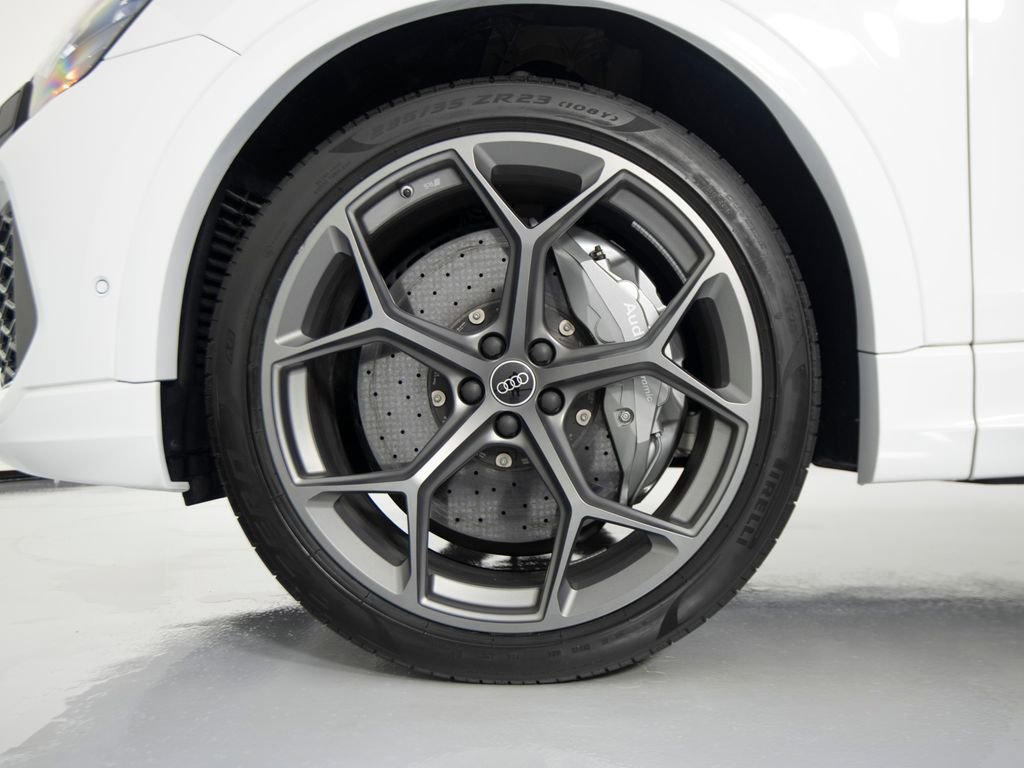 Used 2025 Audi RS Q8 performance AWD/4WD image 9