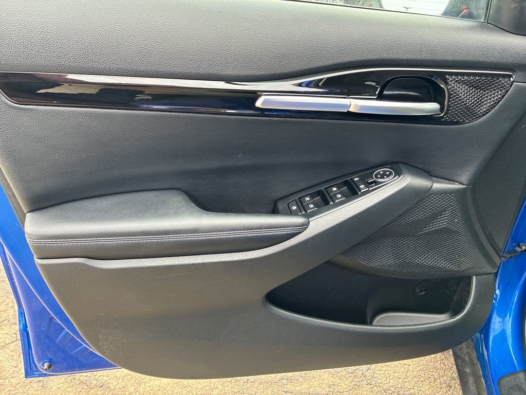 Used 2023 Kia Seltos S w/ Navigation Package image 13