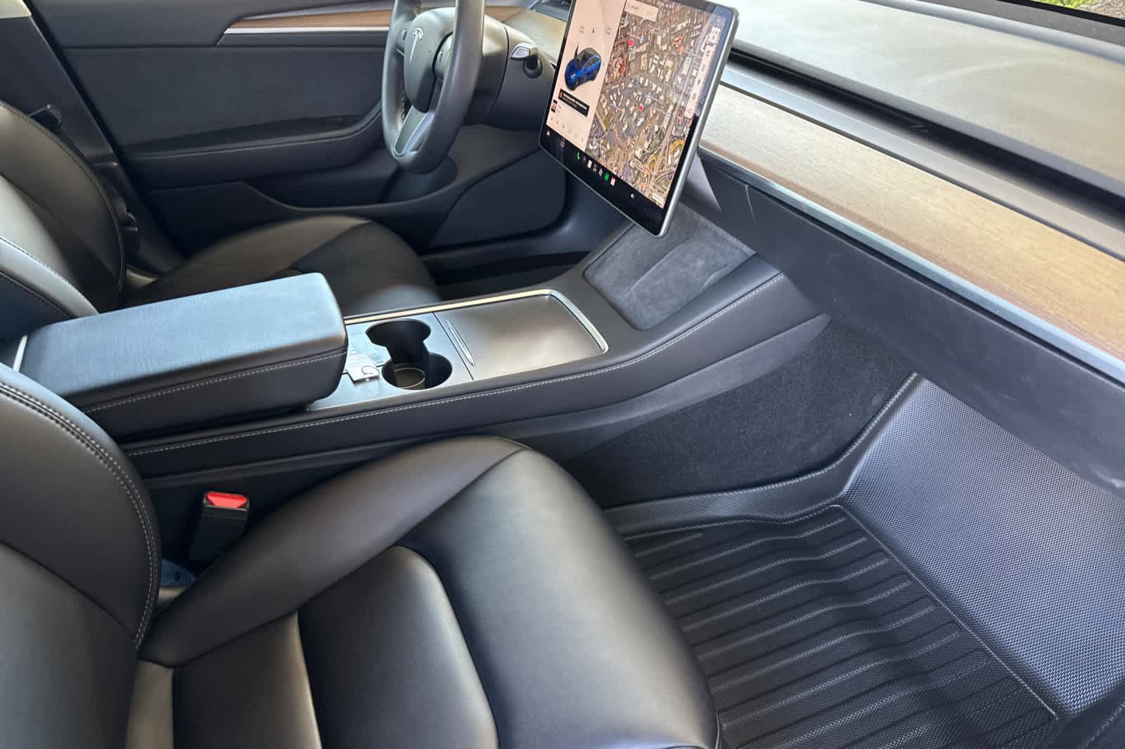 Used 2022 Tesla Model 3 Long Range AWD/4WD image 16
