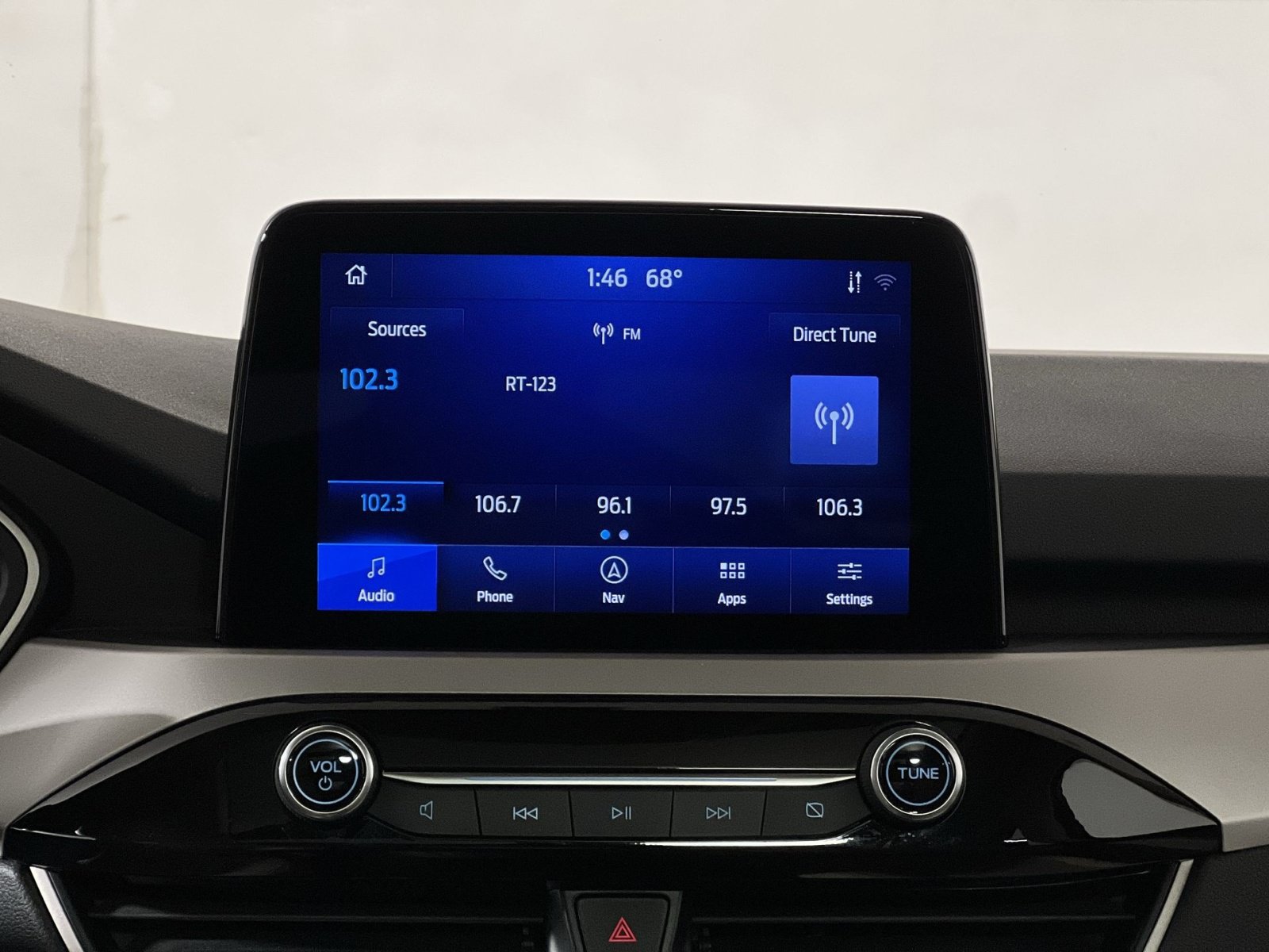 Used 2020 Ford Escape SEL AWD/4WD image 18