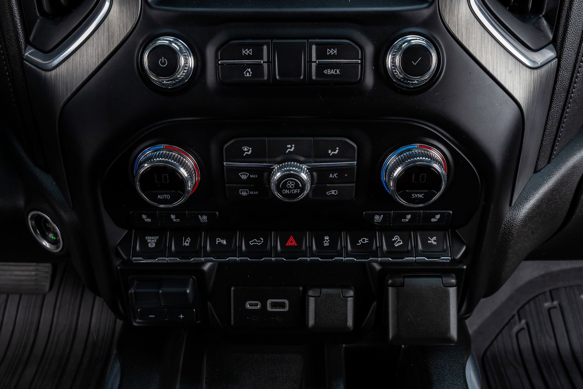 Used 2021 GMC Sierra 2500 Denali w/ Denali Ultimate Package image 26