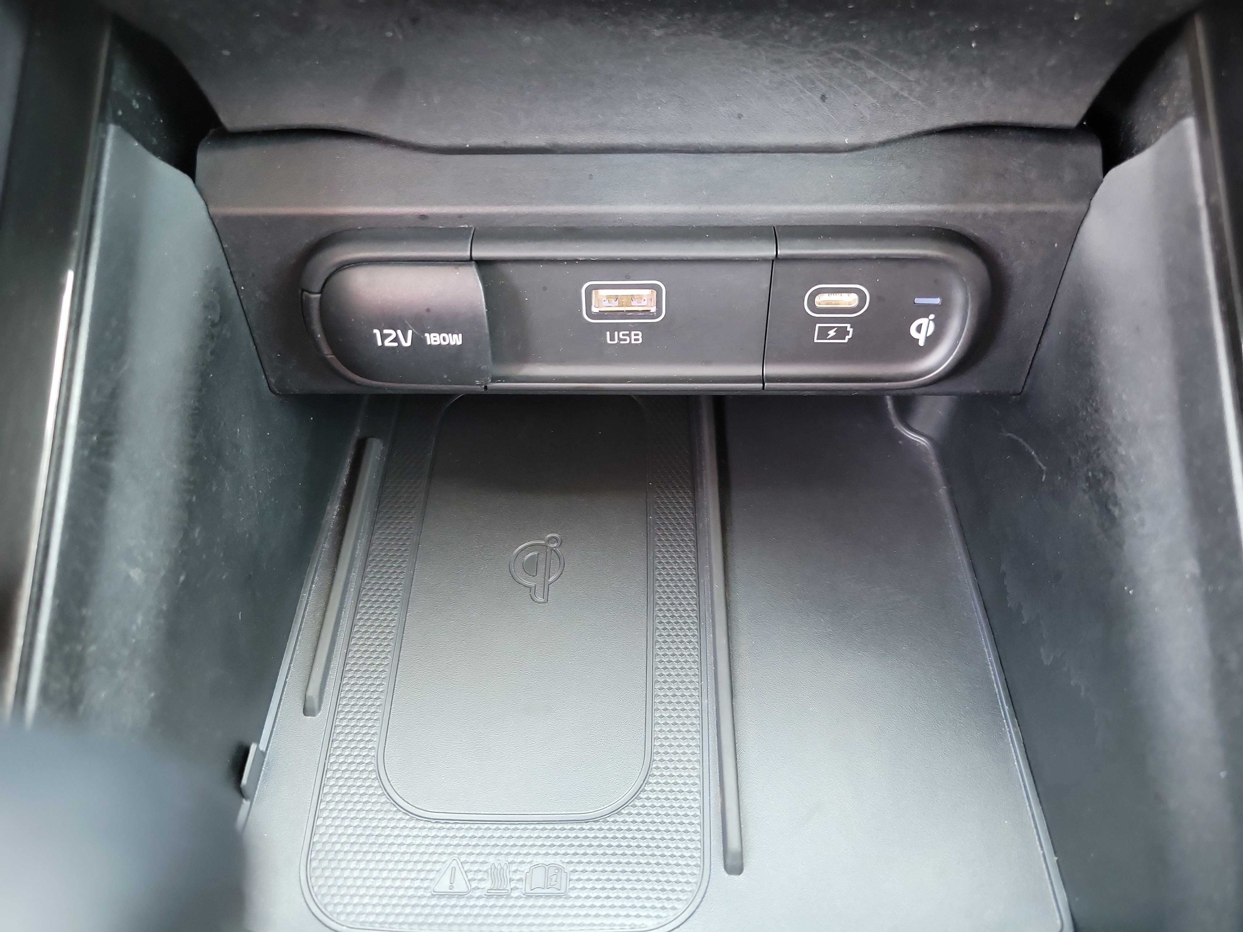 Used 2025 Kia Telluride S image 17