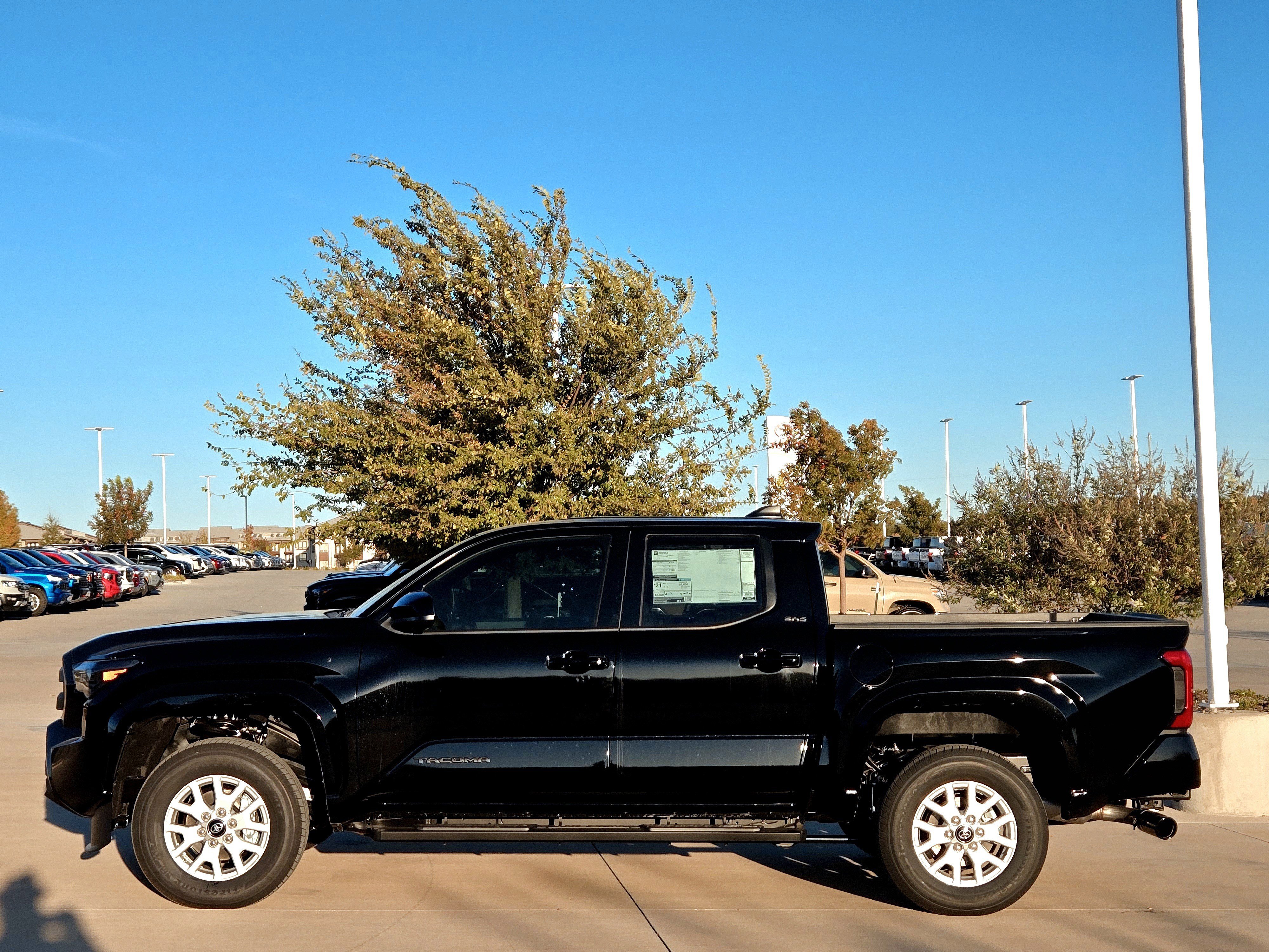 New 2025 Toyota Tacoma SR5 image 3