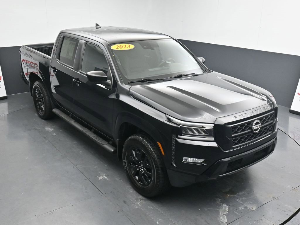 Used 2023 Nissan Frontier SV w/ Midnight Edition Package image 24