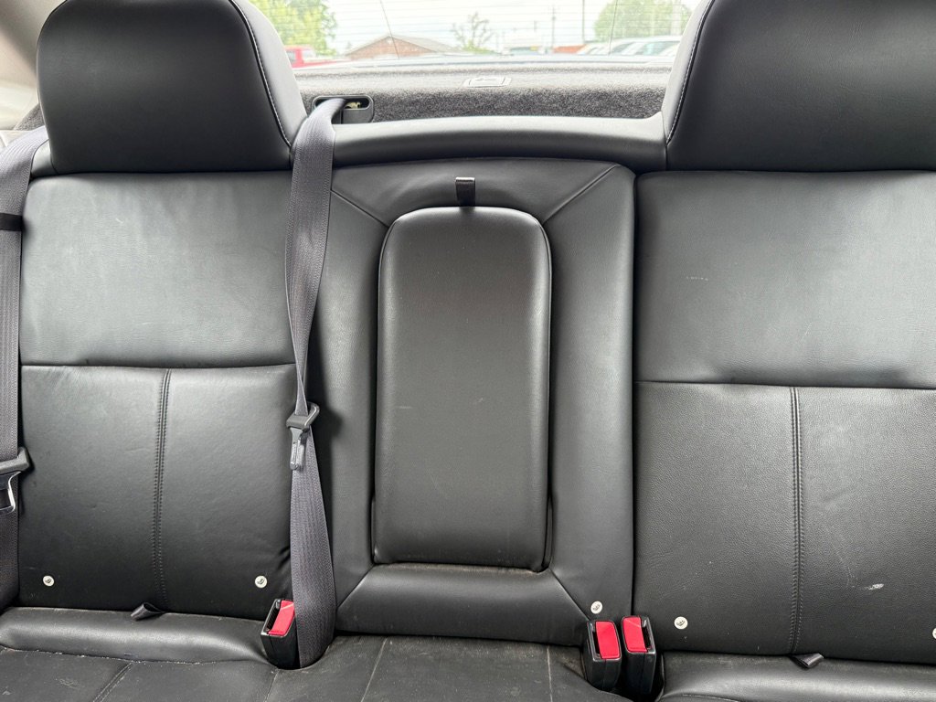 Used 2015 Chevrolet Impala LTZ FWD image 16