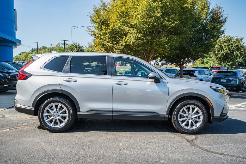 Certified 2026 Honda CR-V EX image 3