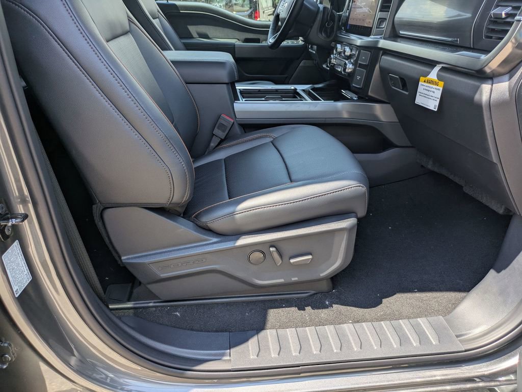 New 2025 Ford F250 Lariat w/ Lariat Ultimate Package image 40
