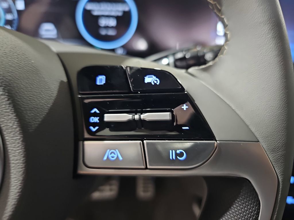 New 2026 Hyundai Elantra Sport image 19